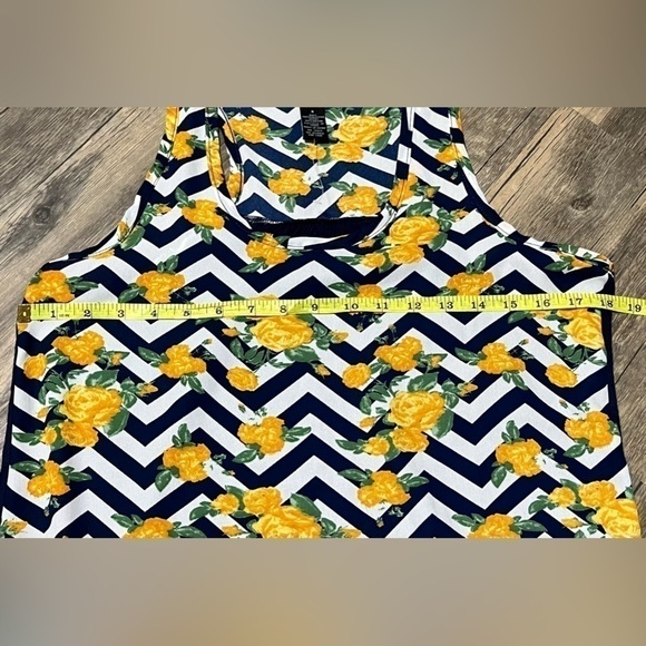 Rue21 Floral Razorback Tank Top (Sz S) - Picture 8 of 9